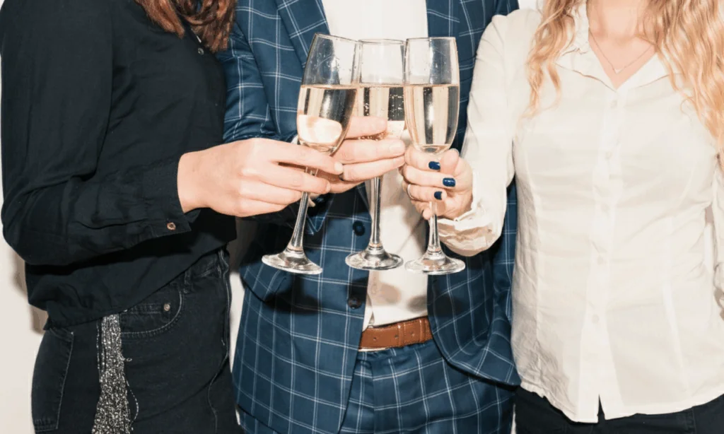 Gepersonaliseerde cavaglazen voor een unieke toast tijdens Oud en Nieuw.
