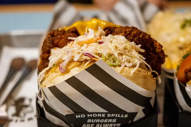 Gepersonaliseerd hamburgerpapier | Verhoog de beleving van uw gerechten